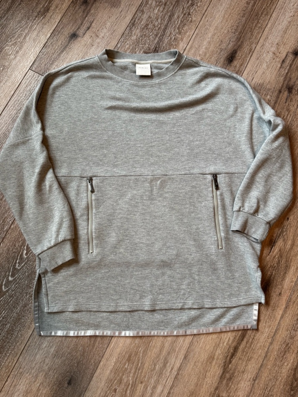 Varley Bayliss Tunic Sweatshirt Gray Zip Pocket Oversized M